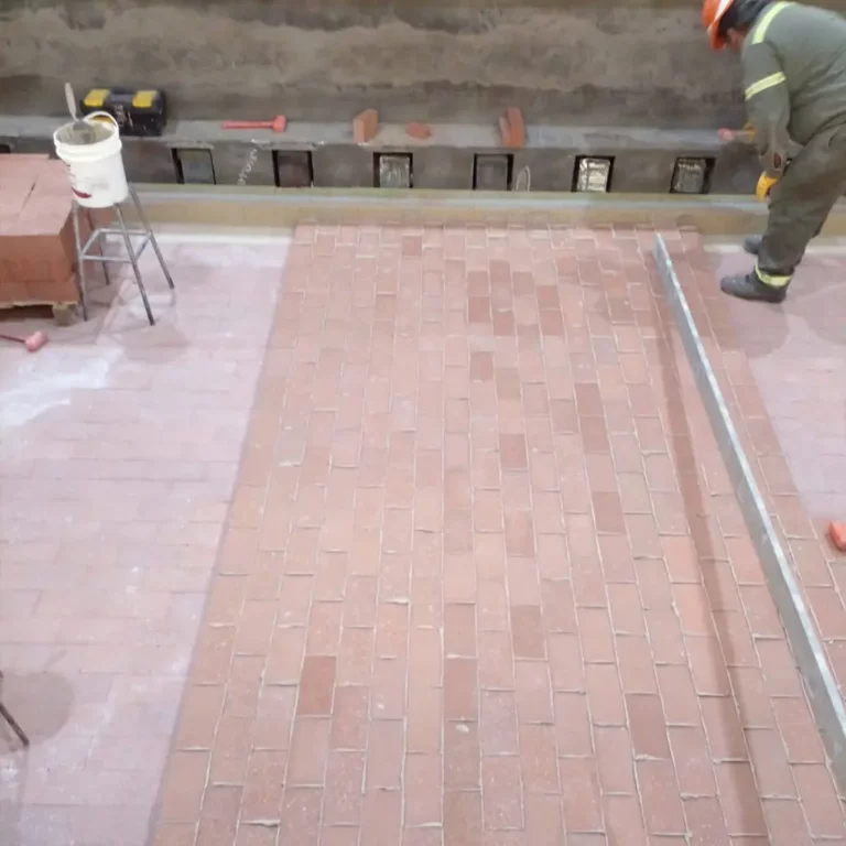 refractory bricks placement