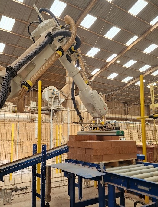 robot refractory bricks